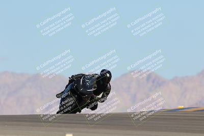 media/Oct-01-2023-SoCal Trackdays (Sun) [[4c570cc352]]/Turn 9 Set 1 (950am)/